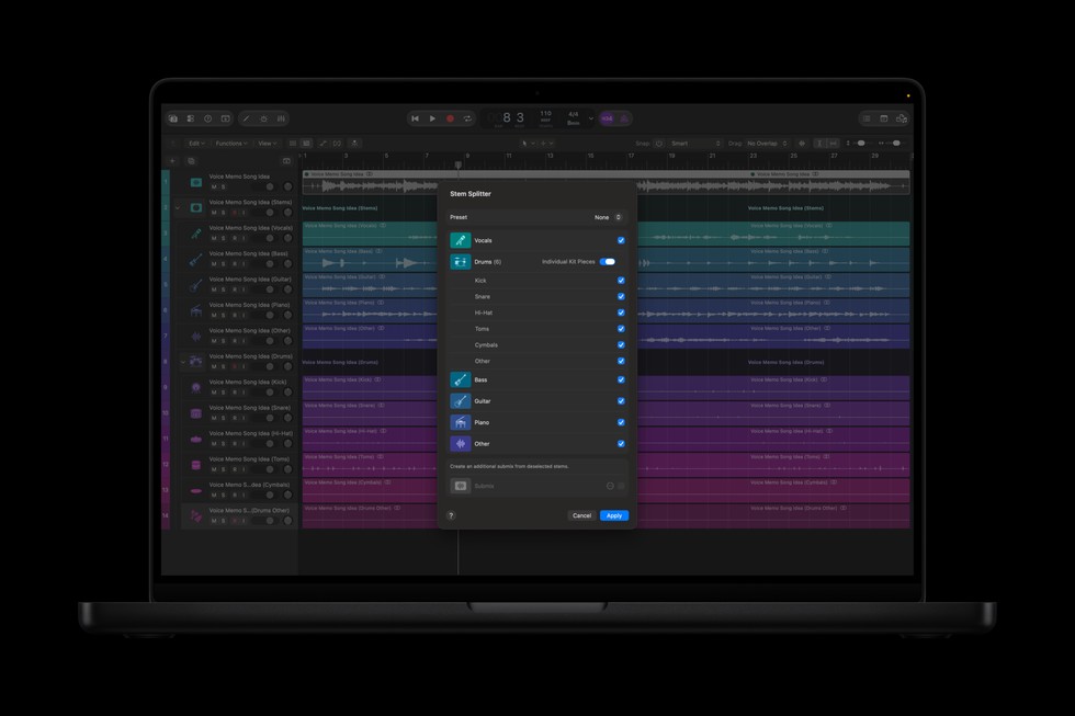 MacBook Pro 上显示着 Logic Pro 的大分轨拆分器界面。